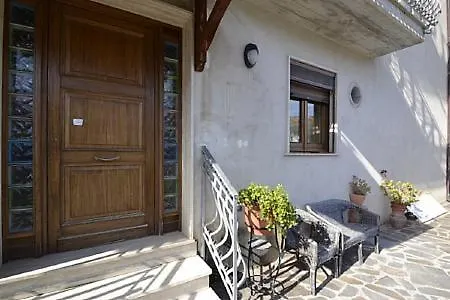 Pennino Sleeps 4 *